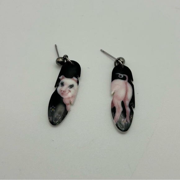 Feather Style Black Pig Fun Novelty Pierced Stud Dangle Porcelain Earrings - Picture 6 of 10